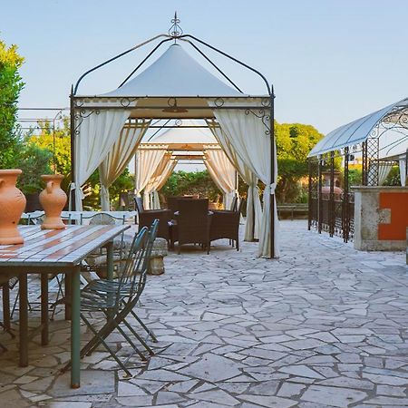 Tenuta Masseria Del Gallo Calimera  Eksteriør billede